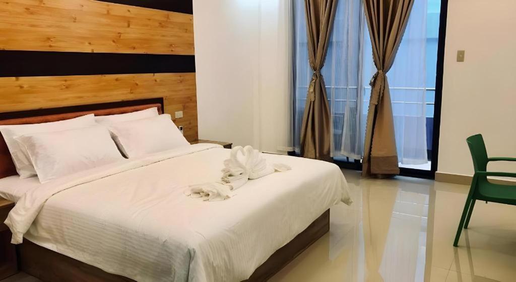Hotel Primera Zamboanga Kültér fotó
