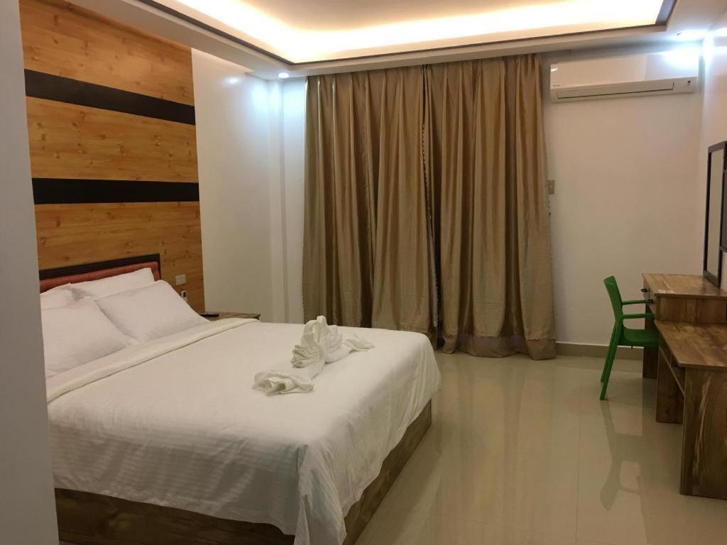 Hotel Primera Zamboanga Kültér fotó